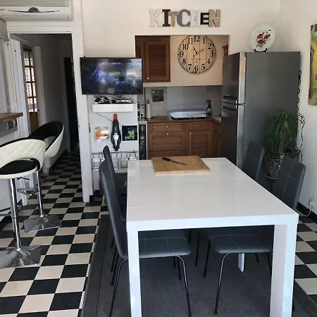 Magaly T4 A 50 M De La De Centre Apartment *