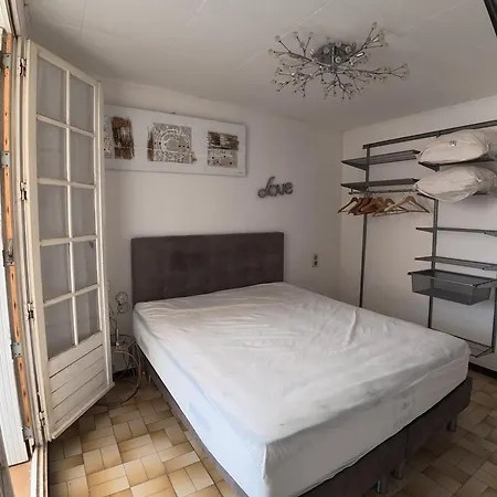 Magaly T4 A 50 M De La Et De Centre Avec Linge De Lit Et Menage Inclus Apartament *